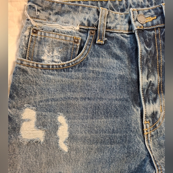 CarMar Los Angeles Distressed High Rise Denim Jeans - Picture 6 of 7
